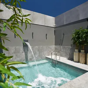 מלון Portobay Marques