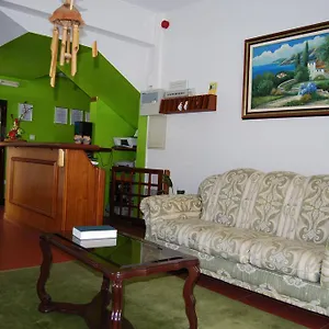 Residencial Atlantico Pensión Porto Moniz